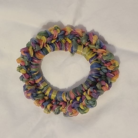 Scrunchies for hair - Picture 1 of 1